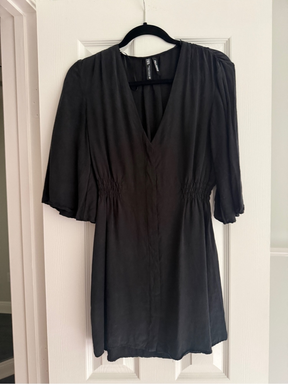 Zara Black V-Neck Short Dress with Gathered Waist